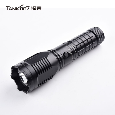 TANK007探客可充電執(zhí)勤，執(zhí)法，巡邏遠(yuǎn)射防水戶(hù)外超亮LED電筒UC20